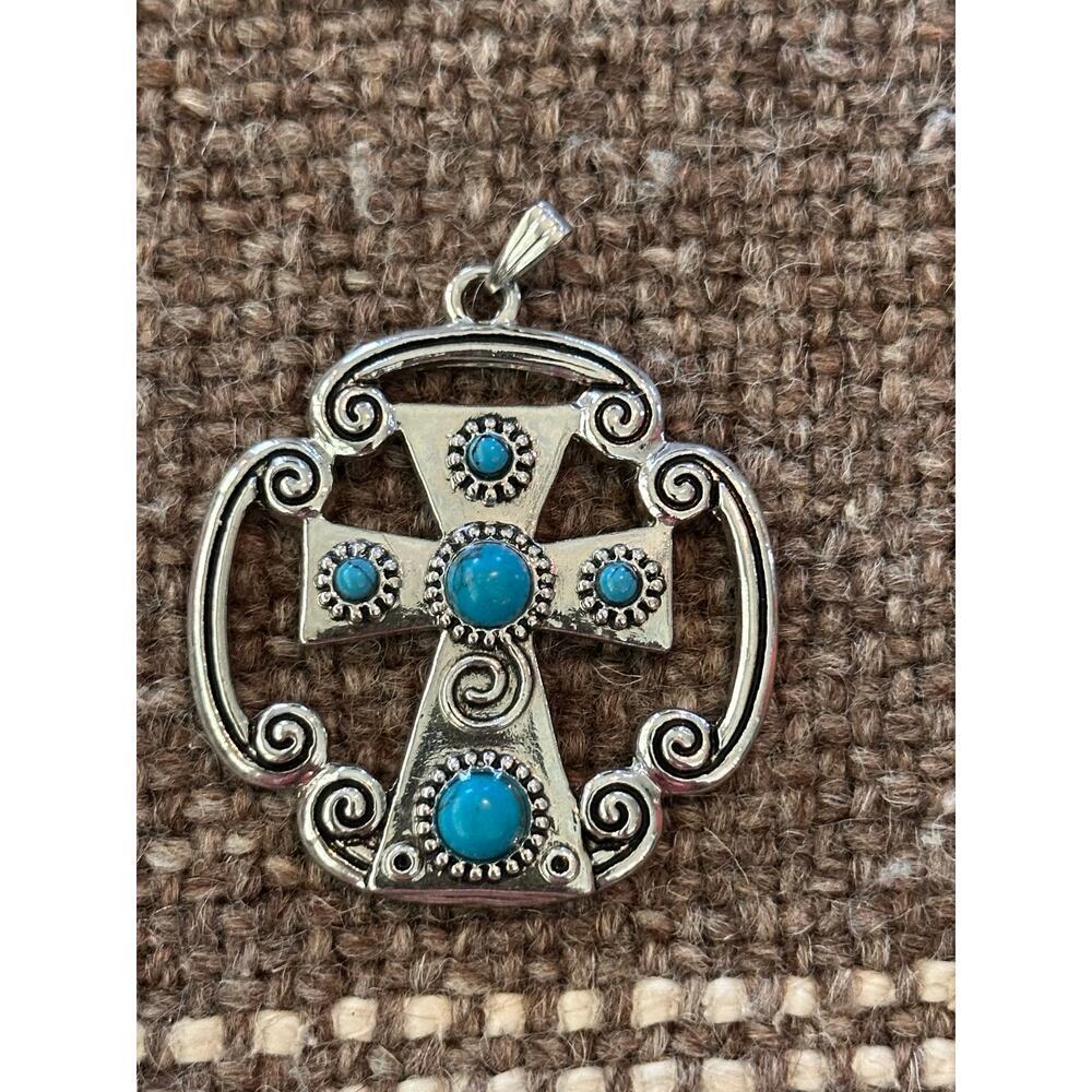 Vintage Aqua South Western Style Cross Pendant Necklace turquoise